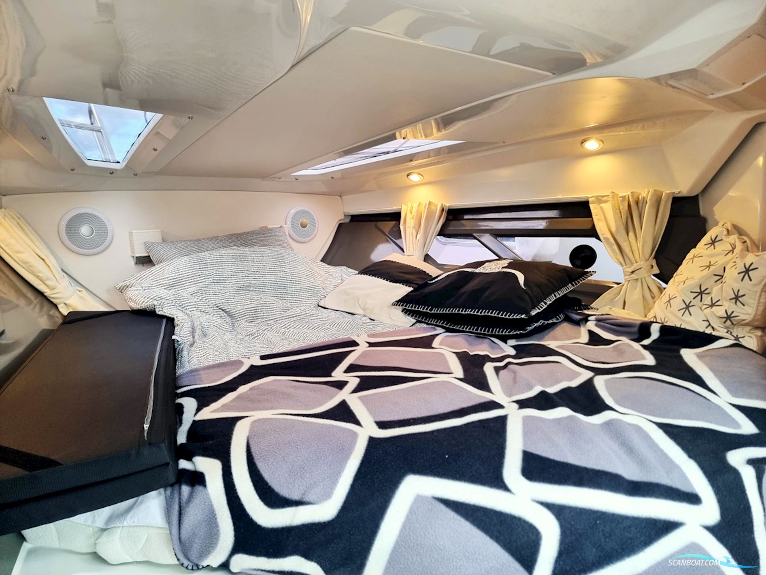 Finnmaster T8 Yamaha F300 XSB2 2022