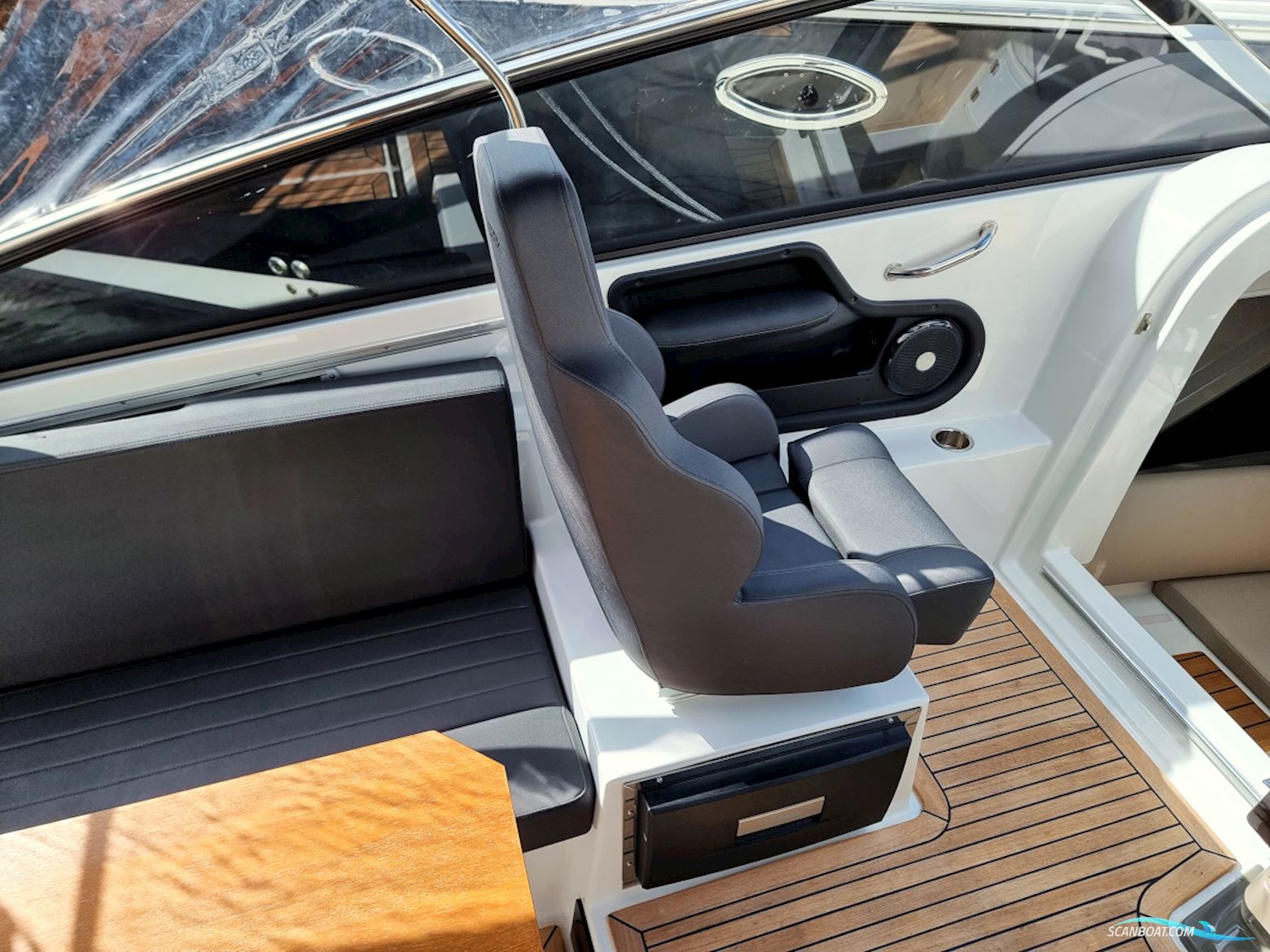 Finnmaster T8 Yamaha F300 XSB2 2022