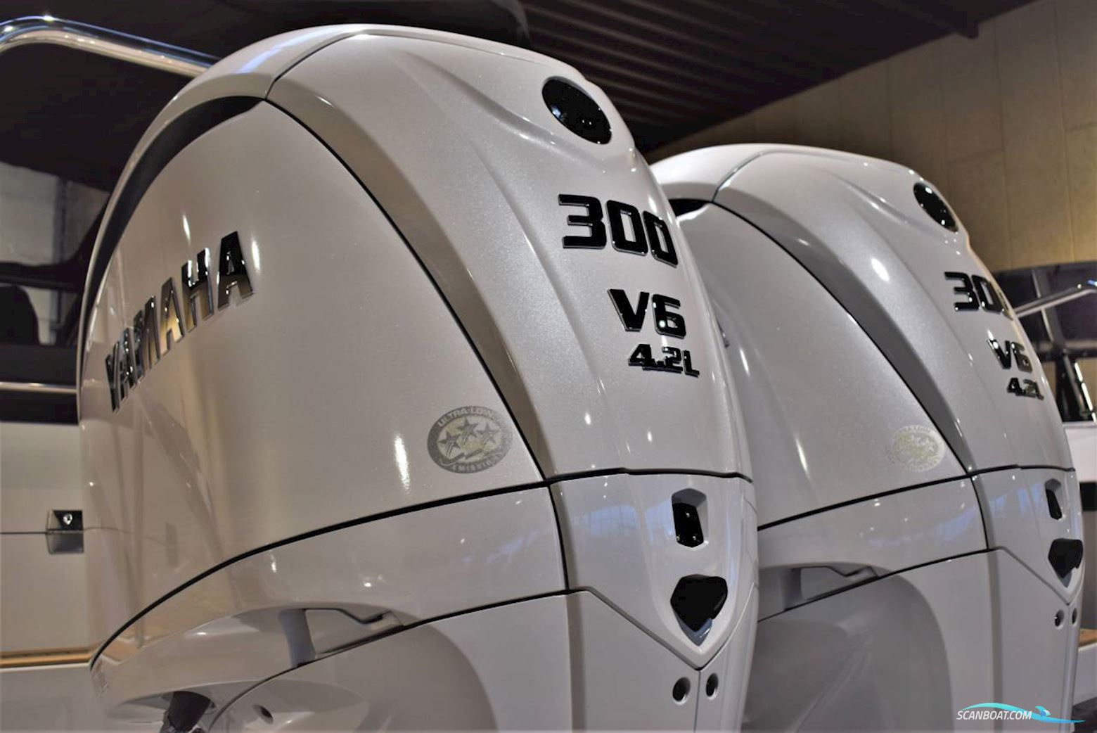 Finnmaster T9 - 2 X F300 Yamaha/Udstyr