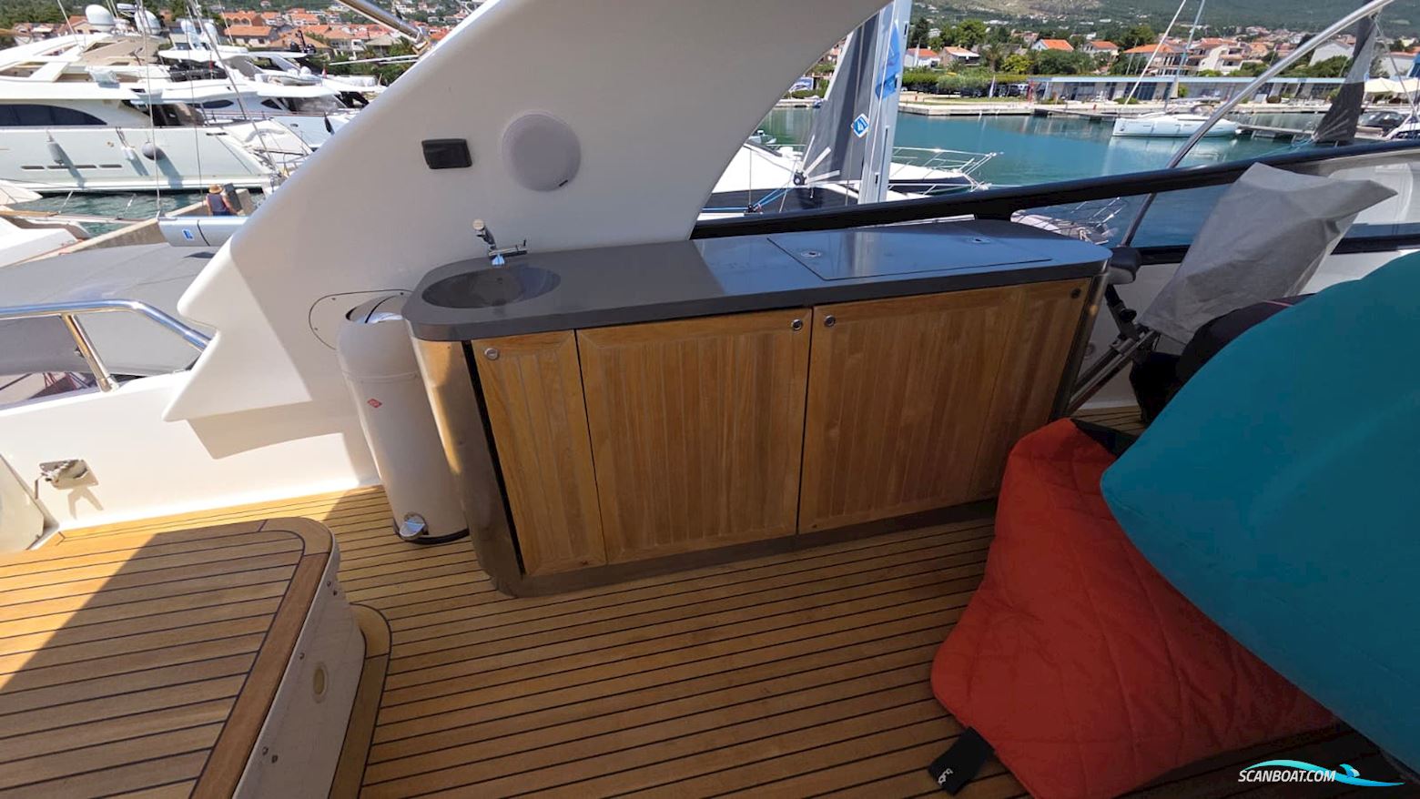 Fipa Maiora 24