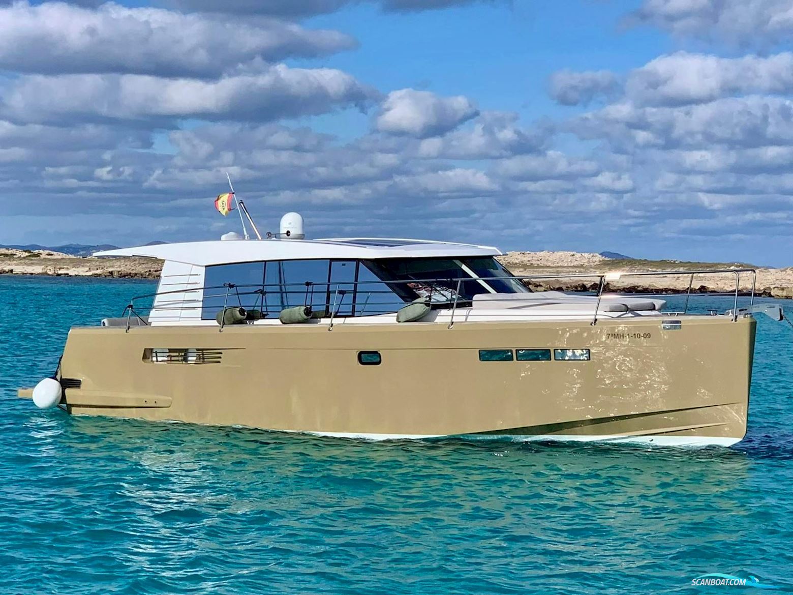 Fjord 40 Cruiser Motorboat 2008, with Volvo Penta Ips 600 engine, Spain