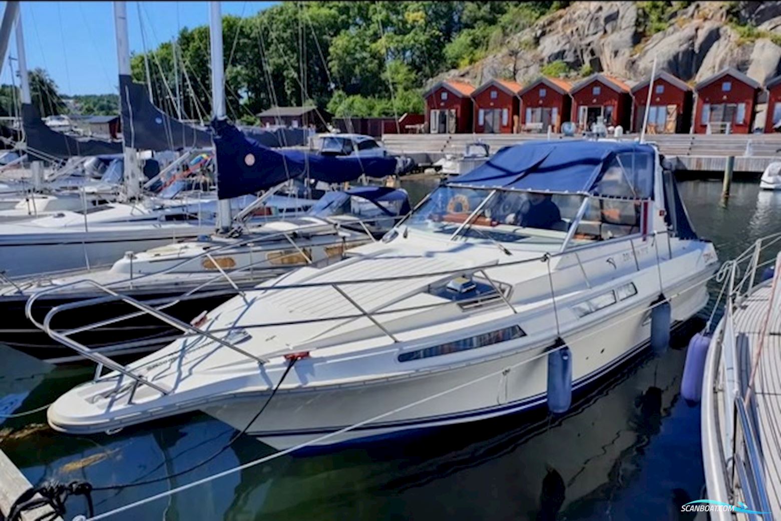 Fjord 900 Dolphin Motorboat 1991, with Volvo Penta engine, Sweden