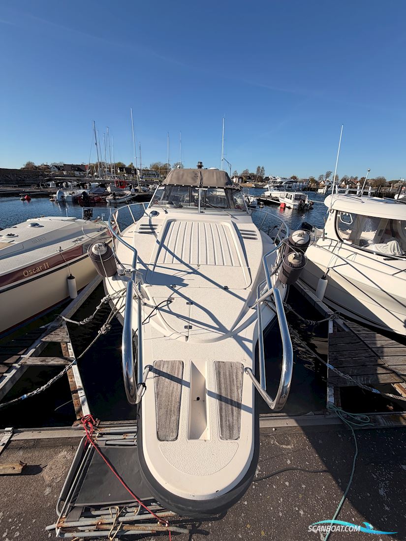 Fjord Dolphin 900