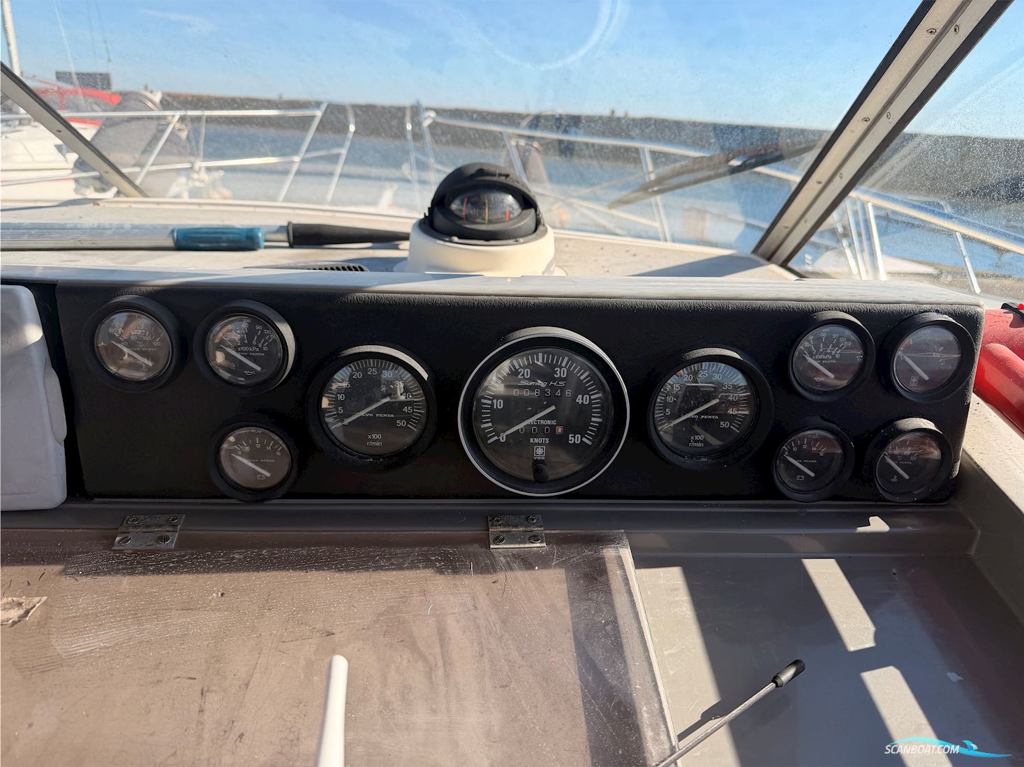 Fjord Dolphin 900
