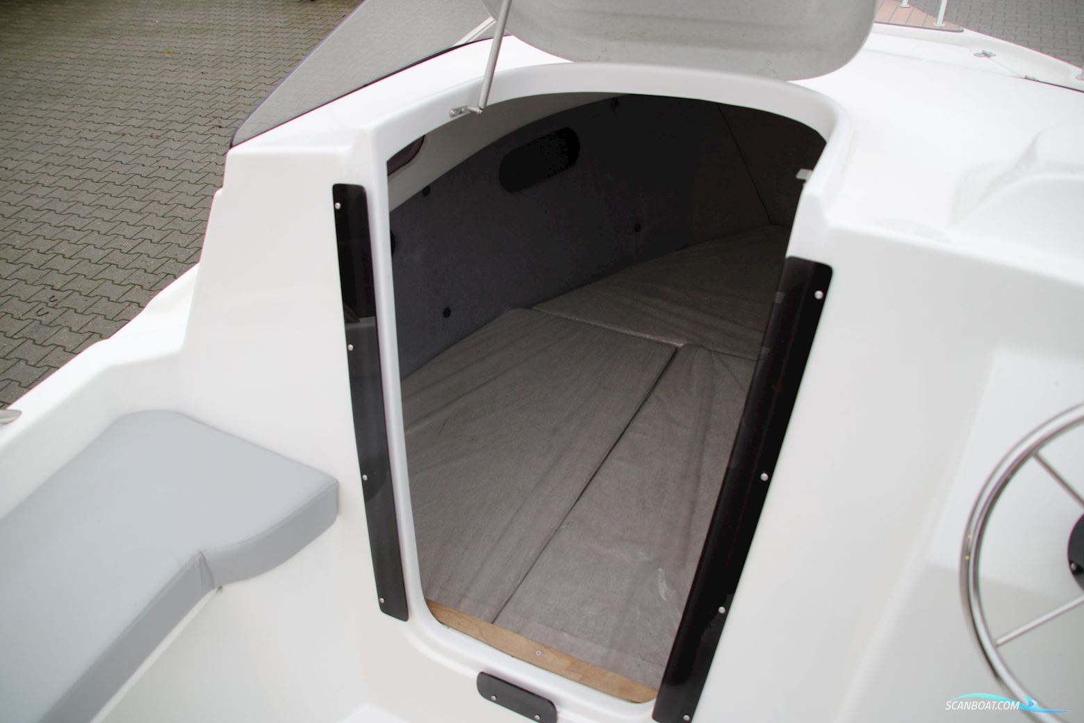 Fjordjollen 450 Cabin