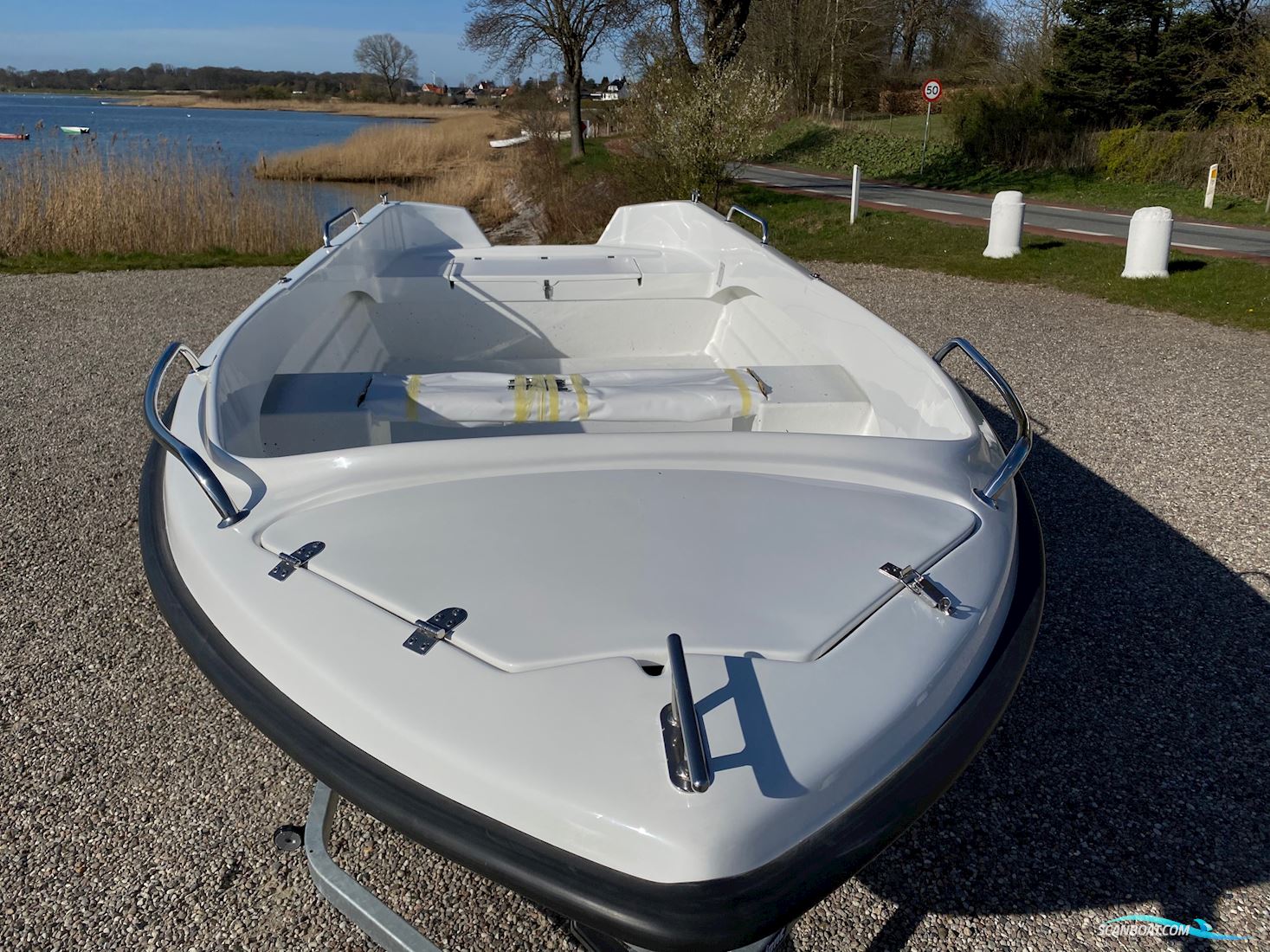Fjordjollen 470 Fisk M. Yamaha F15