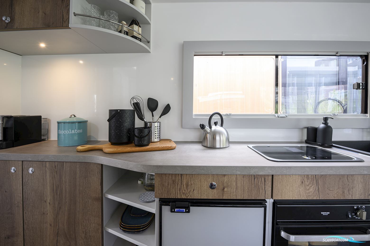 Flexmobil Houseboat Insula