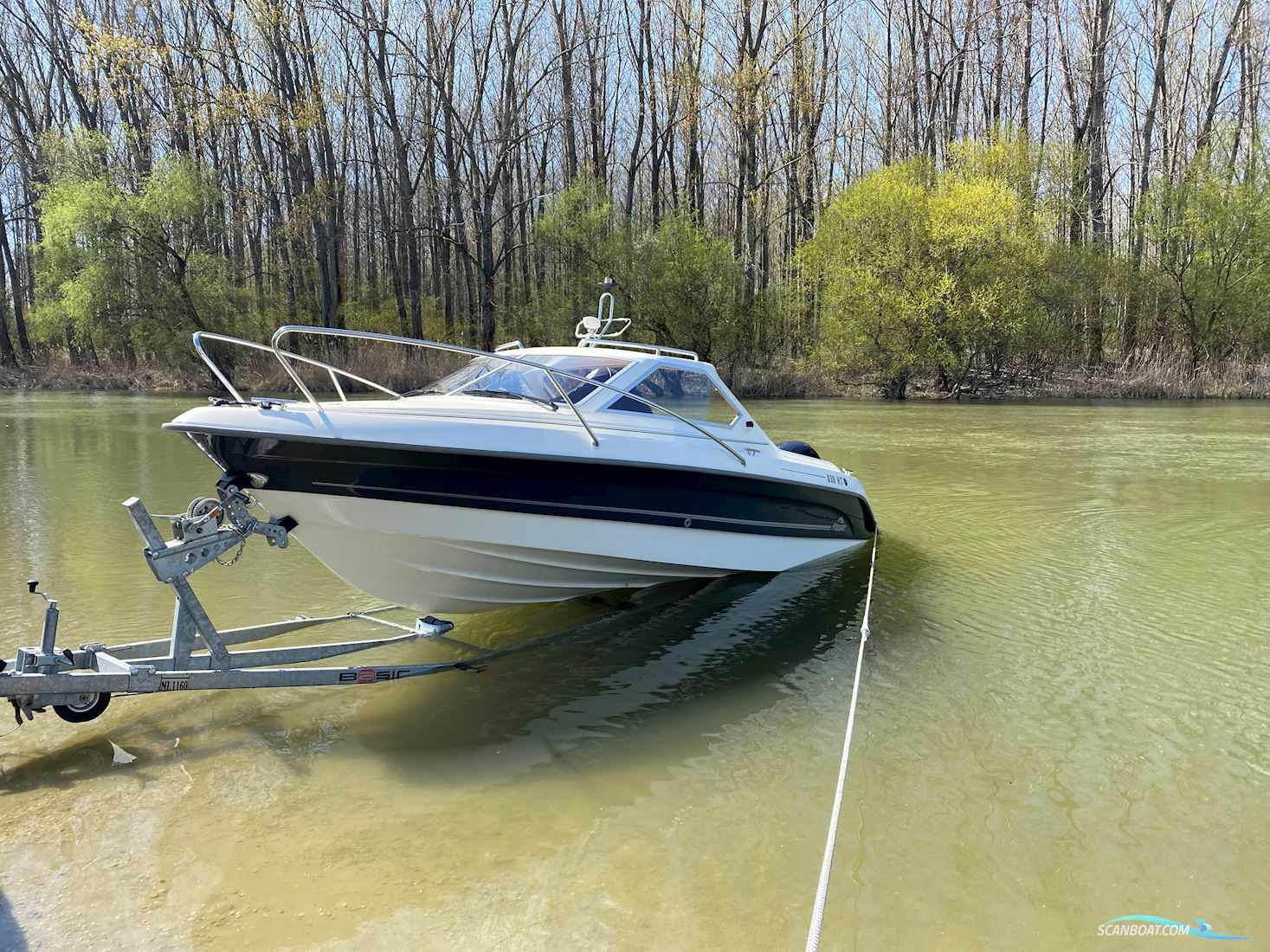 Flipper 630 HT Motorboat 2017, with Mercury F100 engine, Hungary