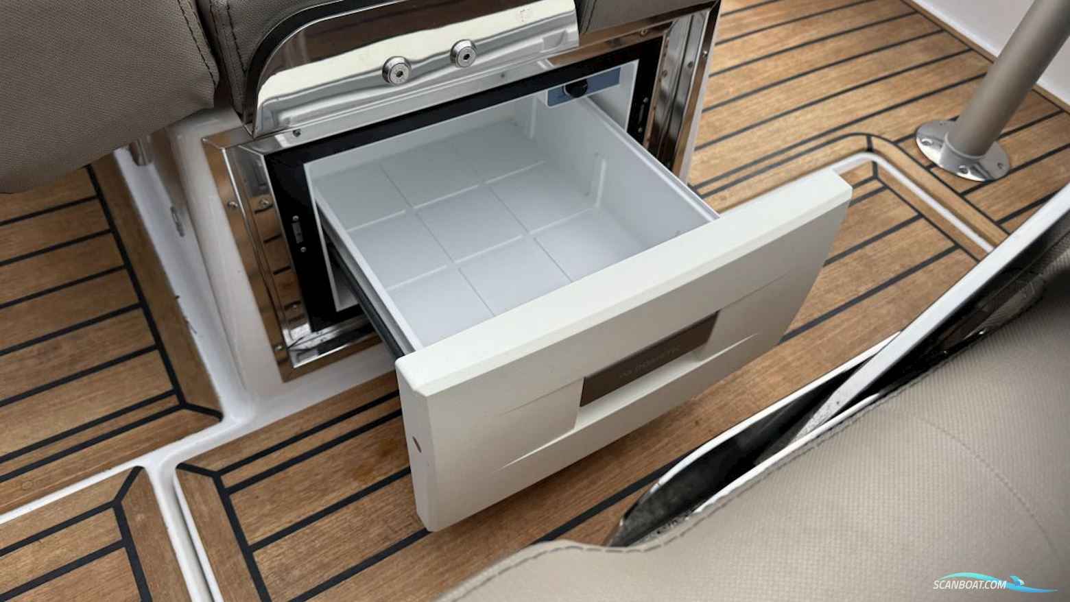 Flipper 700 DC