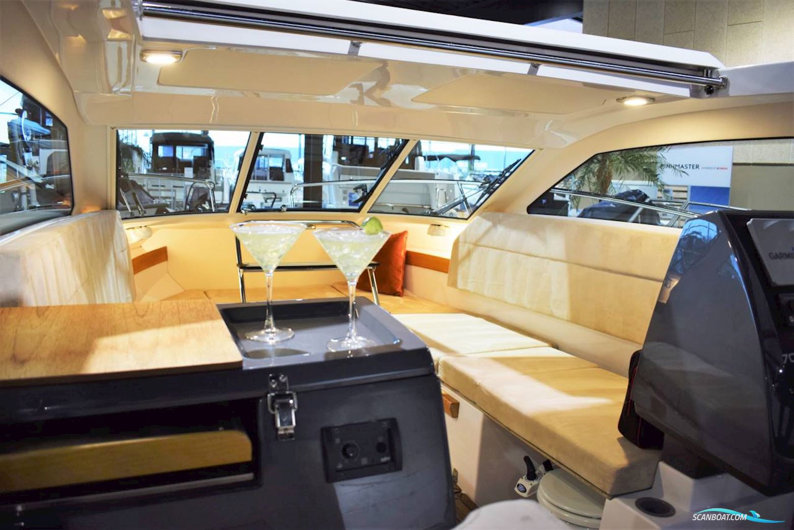 Flipper 700ST m/Yamaha F225 V6 og udstyr