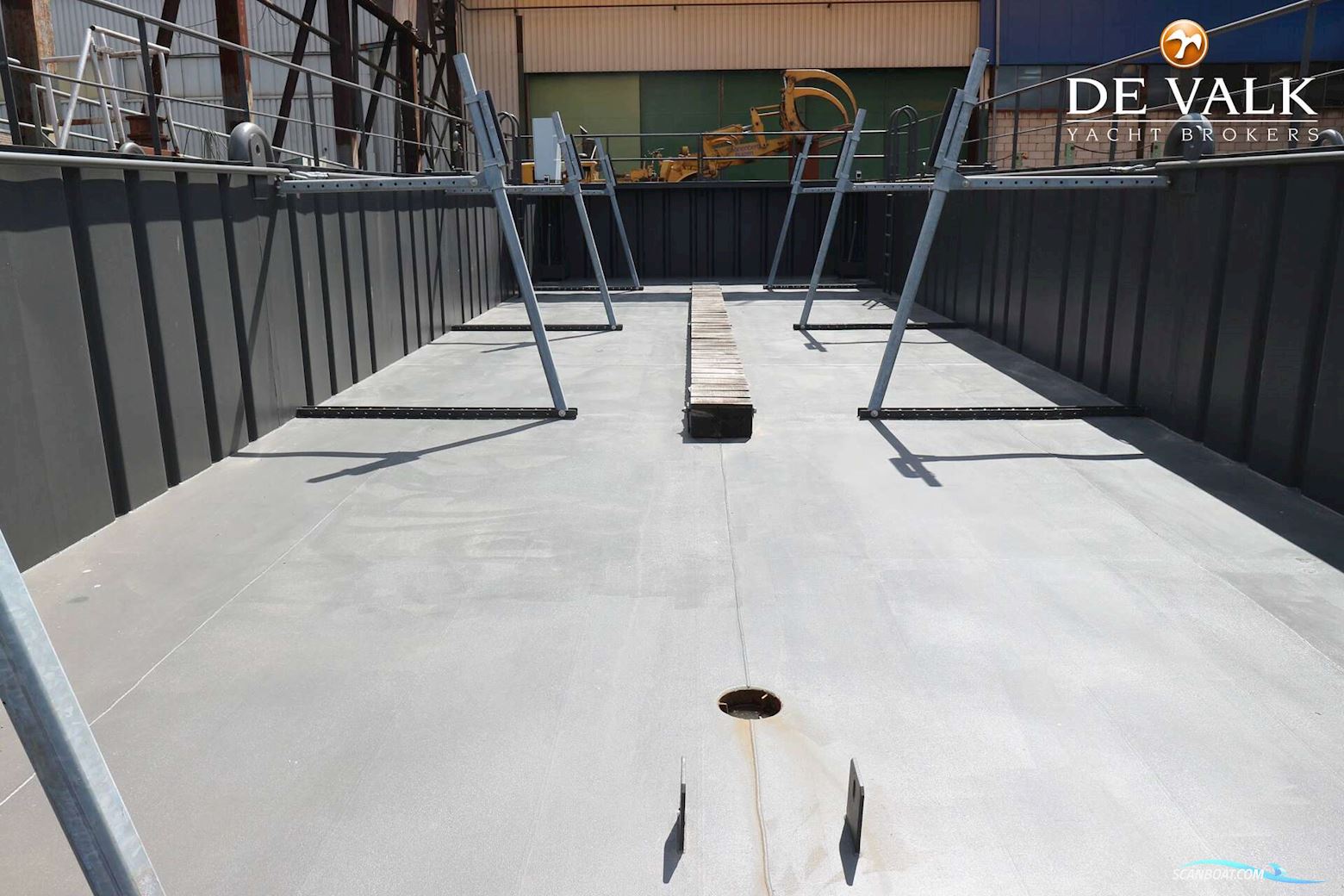 Floating Dock
