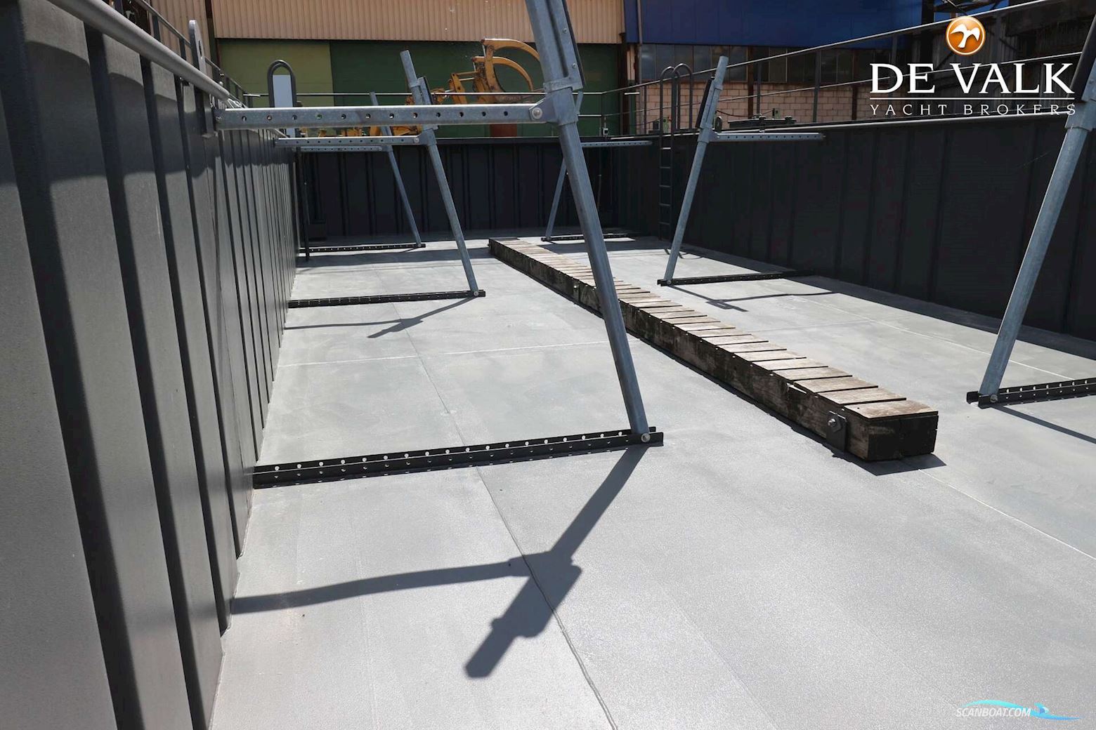 Floating Dock