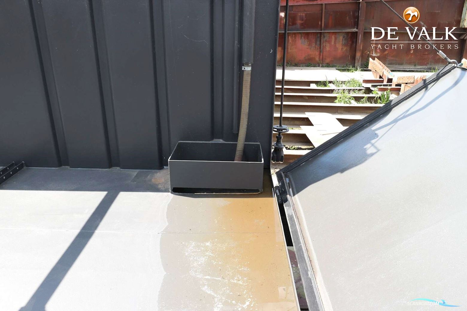 Floating Dock