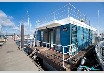 Floating Home 44 Motorboat 2014, Germany