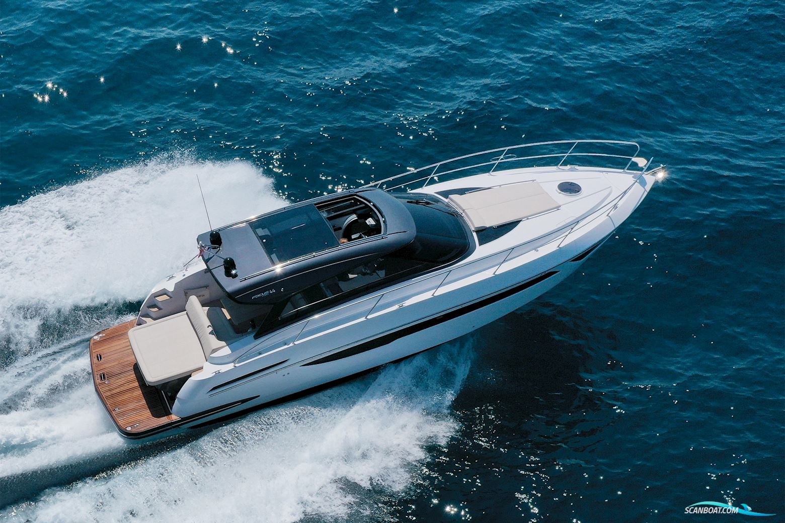 FOCUS Power 44 Motorboat 2024, with Volvo Penta engine, The Netherlands