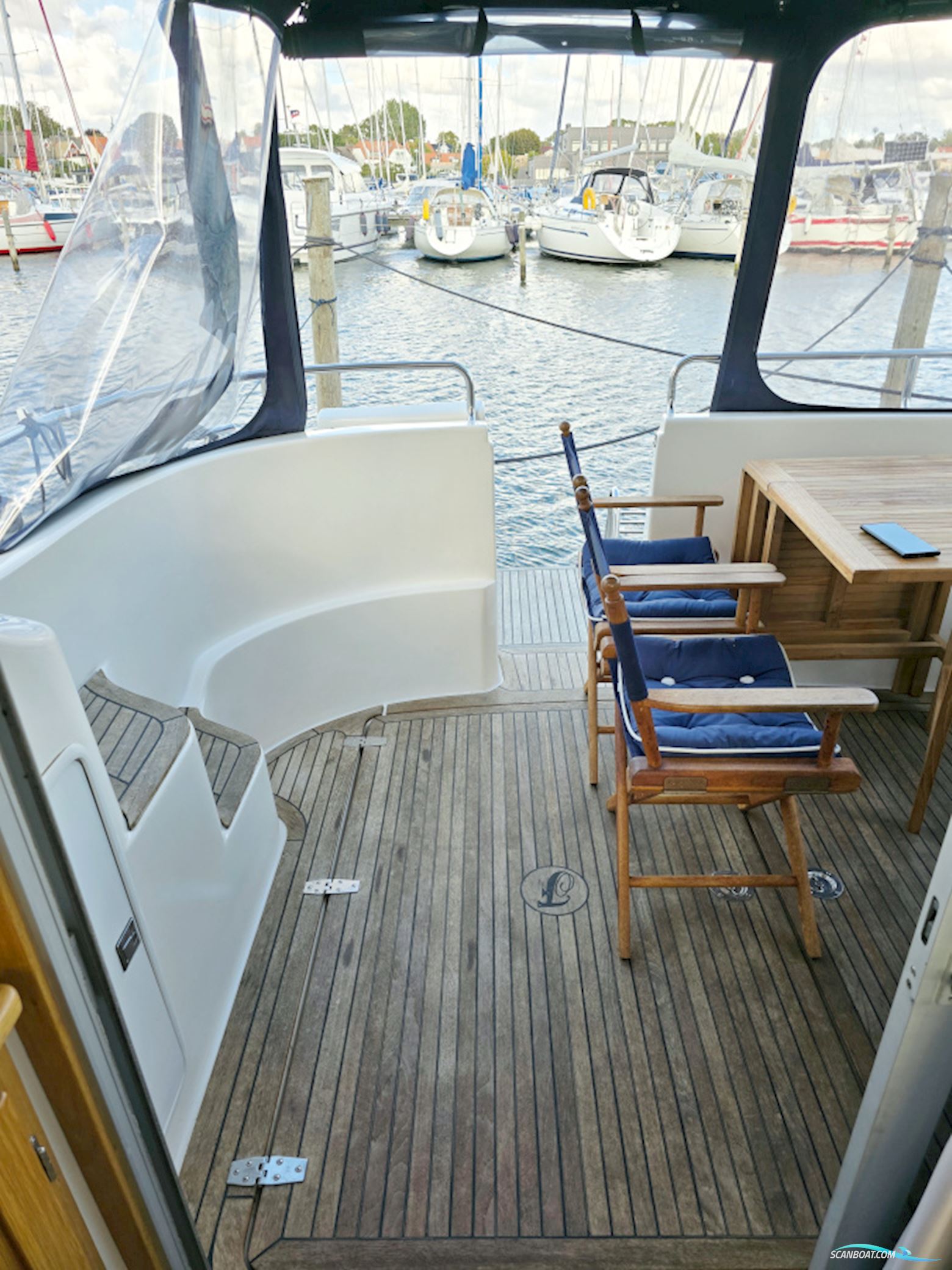 Forbina 10000 Volvo Penta Kad 300 Edc