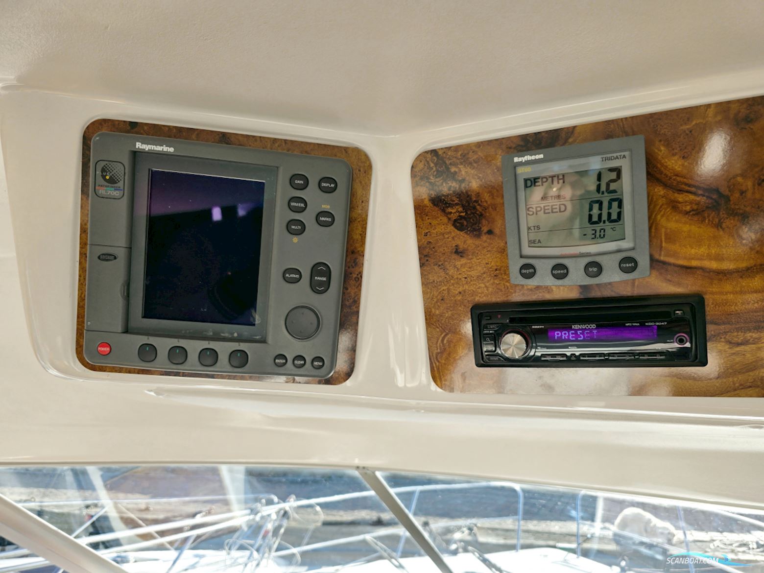 Forbina 10000 Volvo Penta Kad 300 Edc