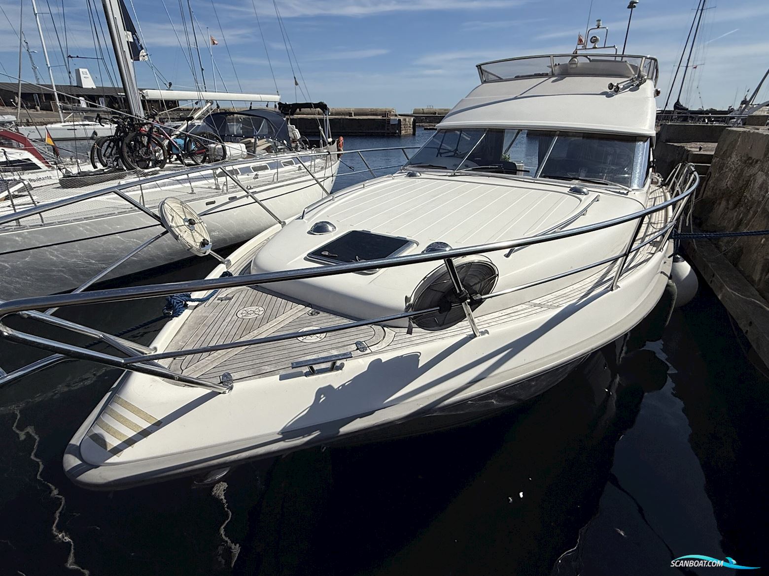 Forbina 40 Flybridge. Sommerpris. Meget Nedsat.