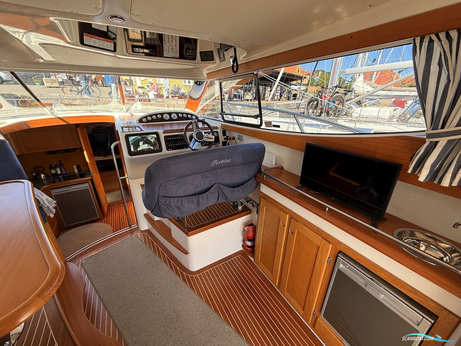 Forbina 40 Flybridge. Sommerpris. Meget Nedsat.