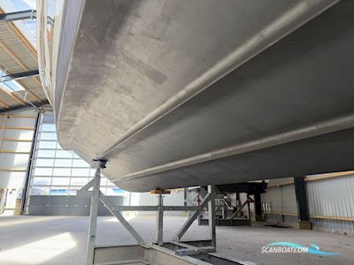Formula 40 Performance Cruiser Motorboat 2004, with 2 x Yanmar 6LY2A-STP engine, Denmark