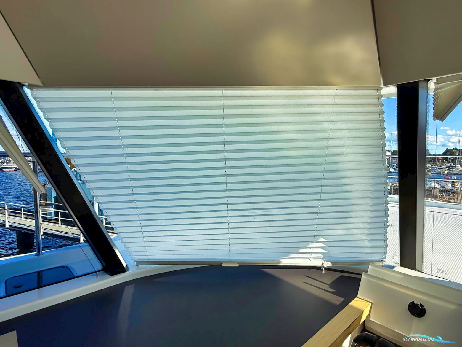Fountaine Pajot Motorcatamaran MY 37