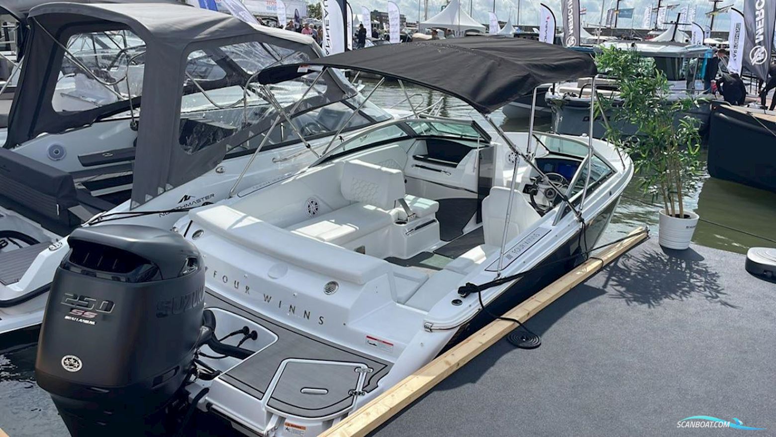 Four Winns  H1 OUTBOARD 21ft