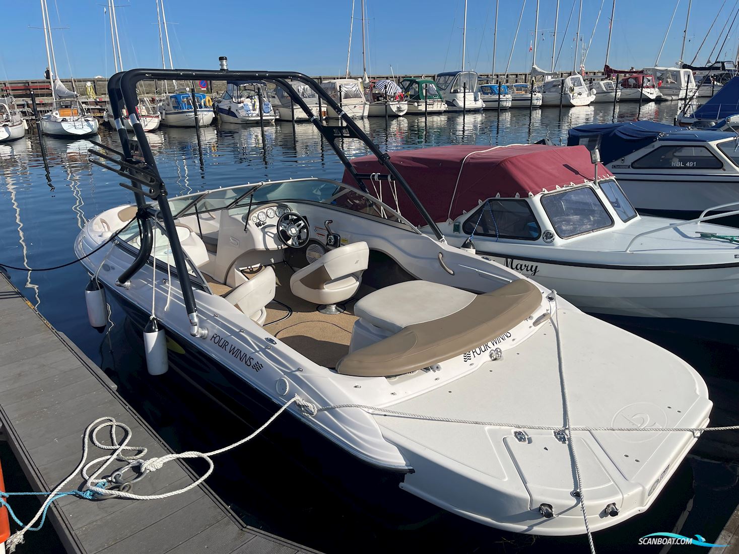 Four Winns 180 Horizon