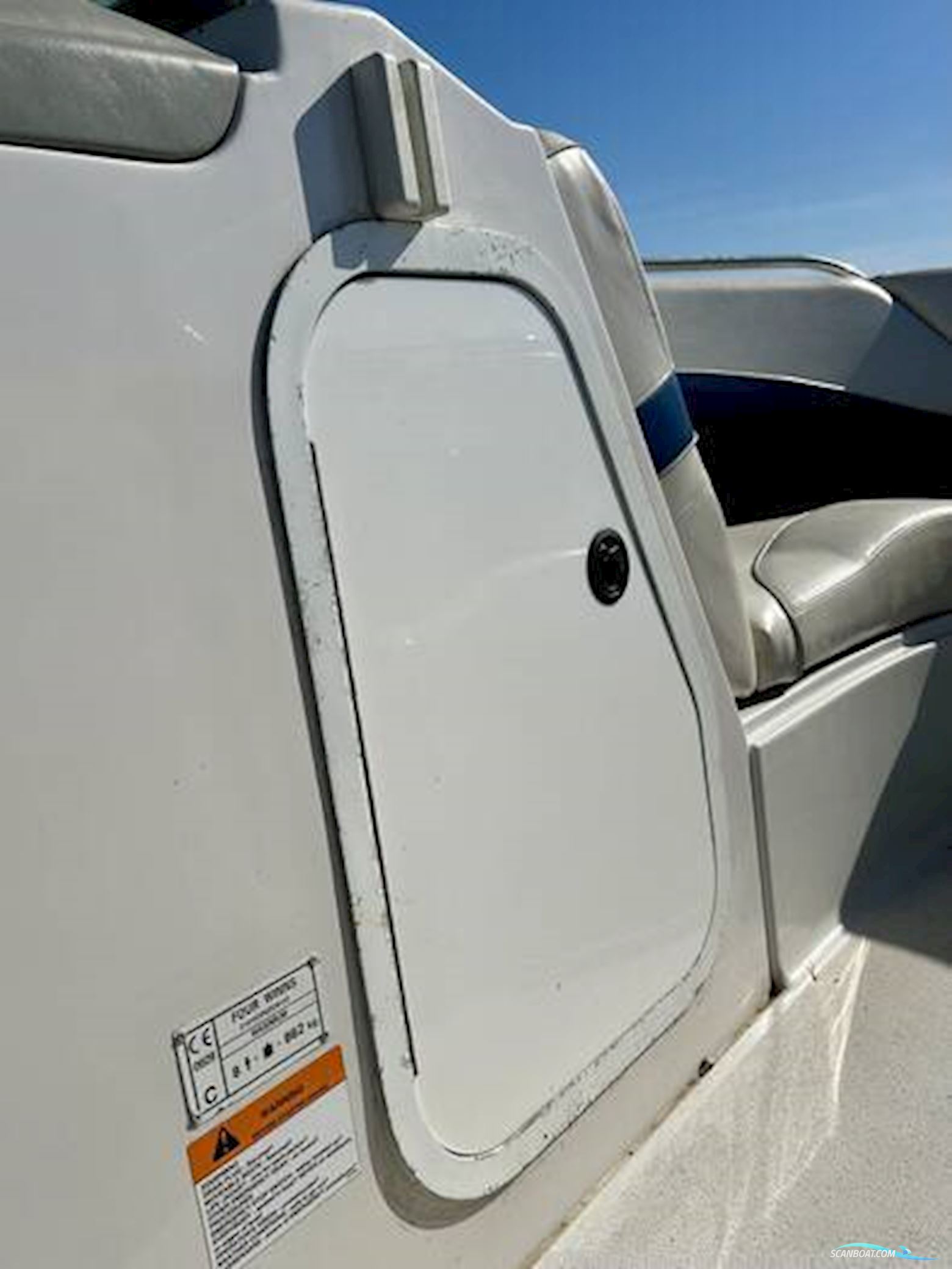 Four Winns 210 Horizon