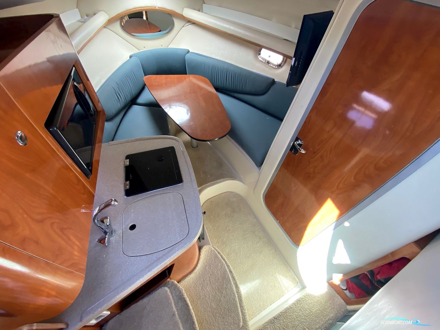 Four Winns 248 Vista Diesel