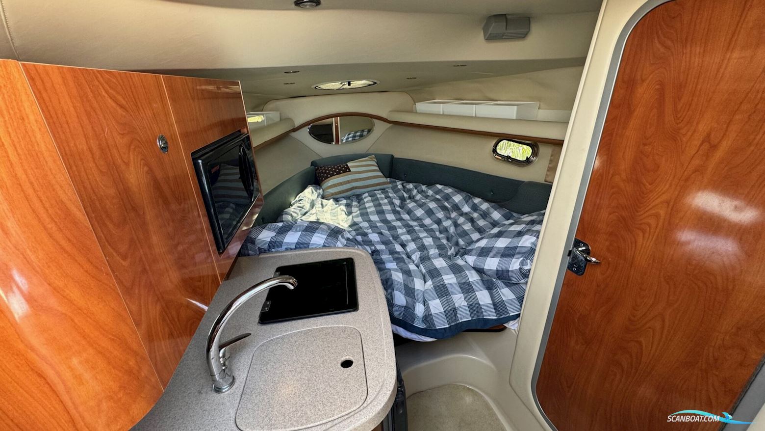 Four Winns 248 Vista