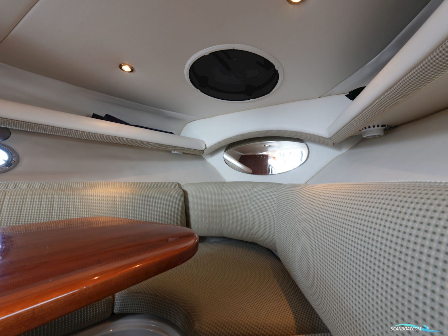 Four Winns 248 Vista