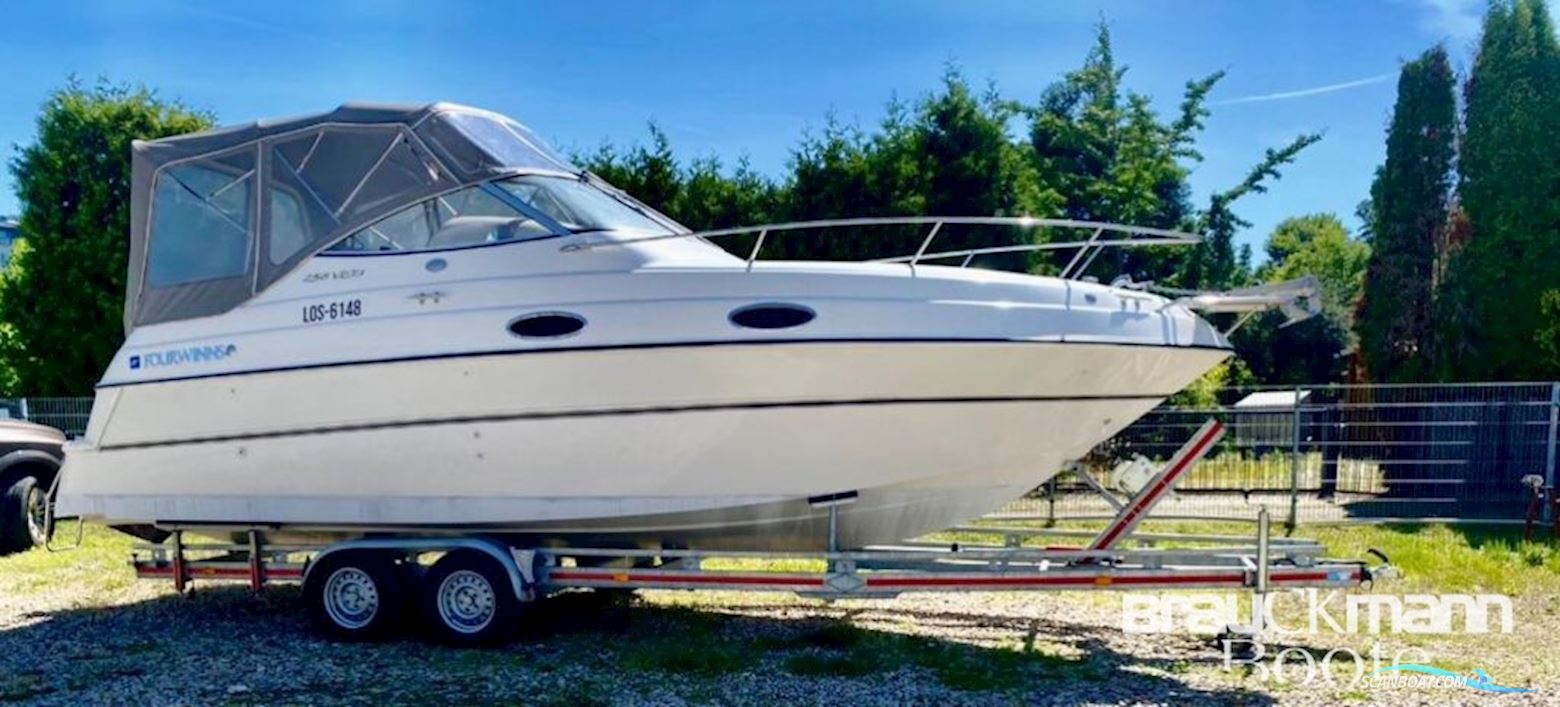 Four Winns 250 Motorboat 1995, with Omc engine, Germany