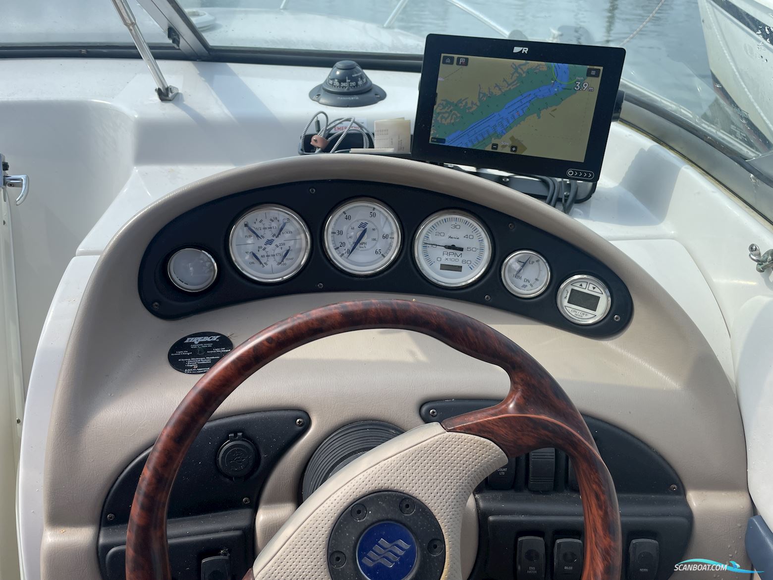 Four Winns 255 Sundowner