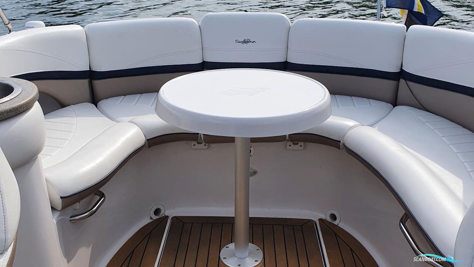 Four Winns 255 Sundowner