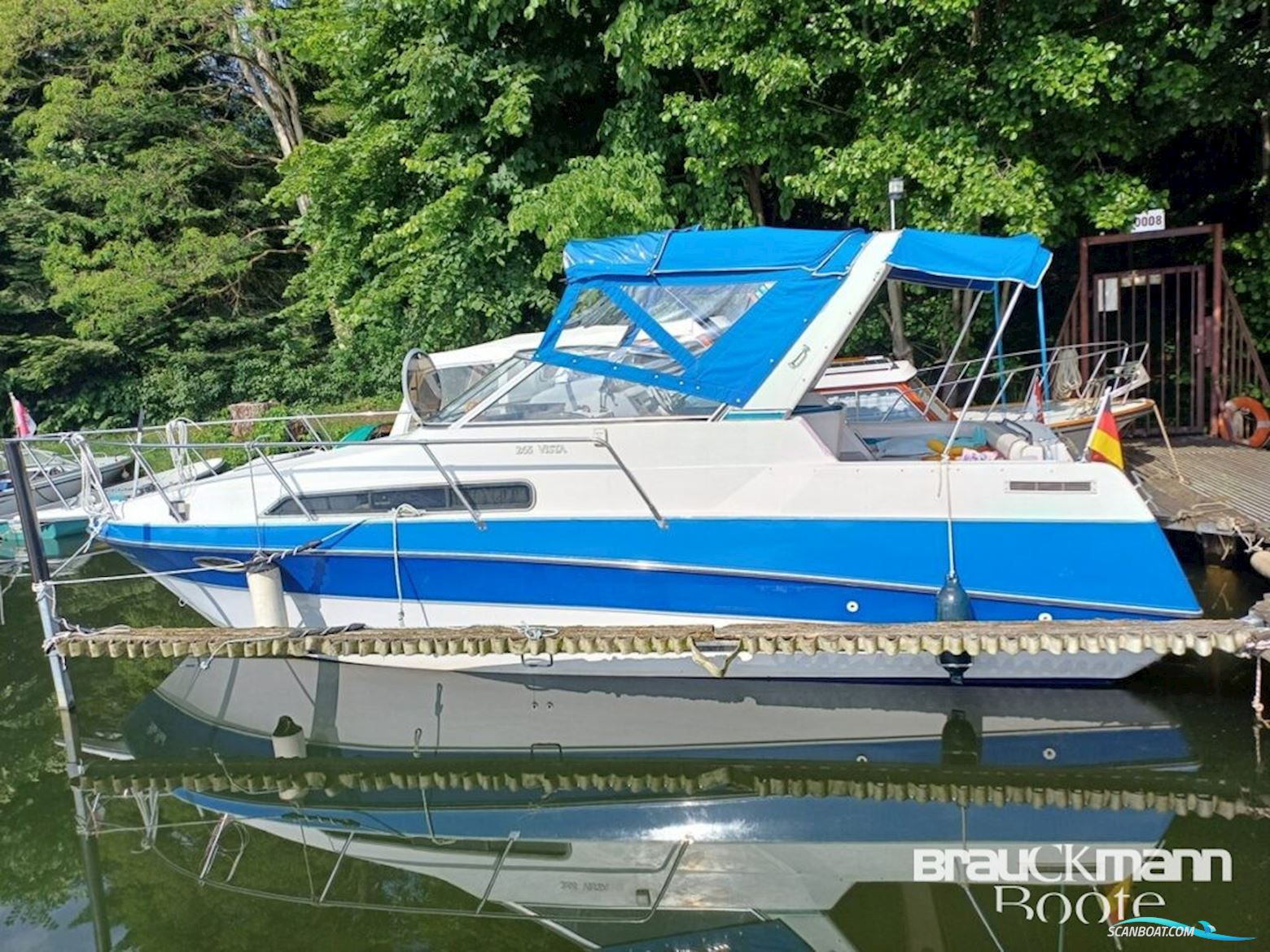 Four Winns 265 Fiesta Motorboat 1991, with Steyer Diesel engine, Germany