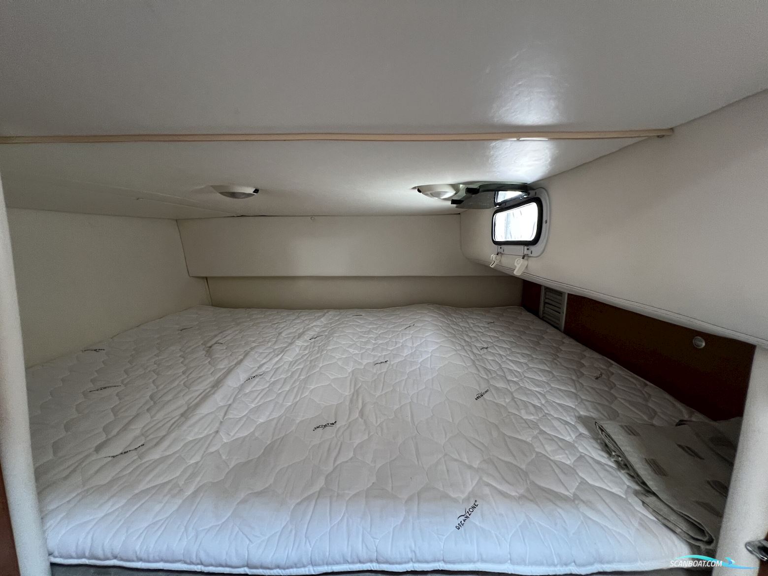 Four Winns 268 Vista