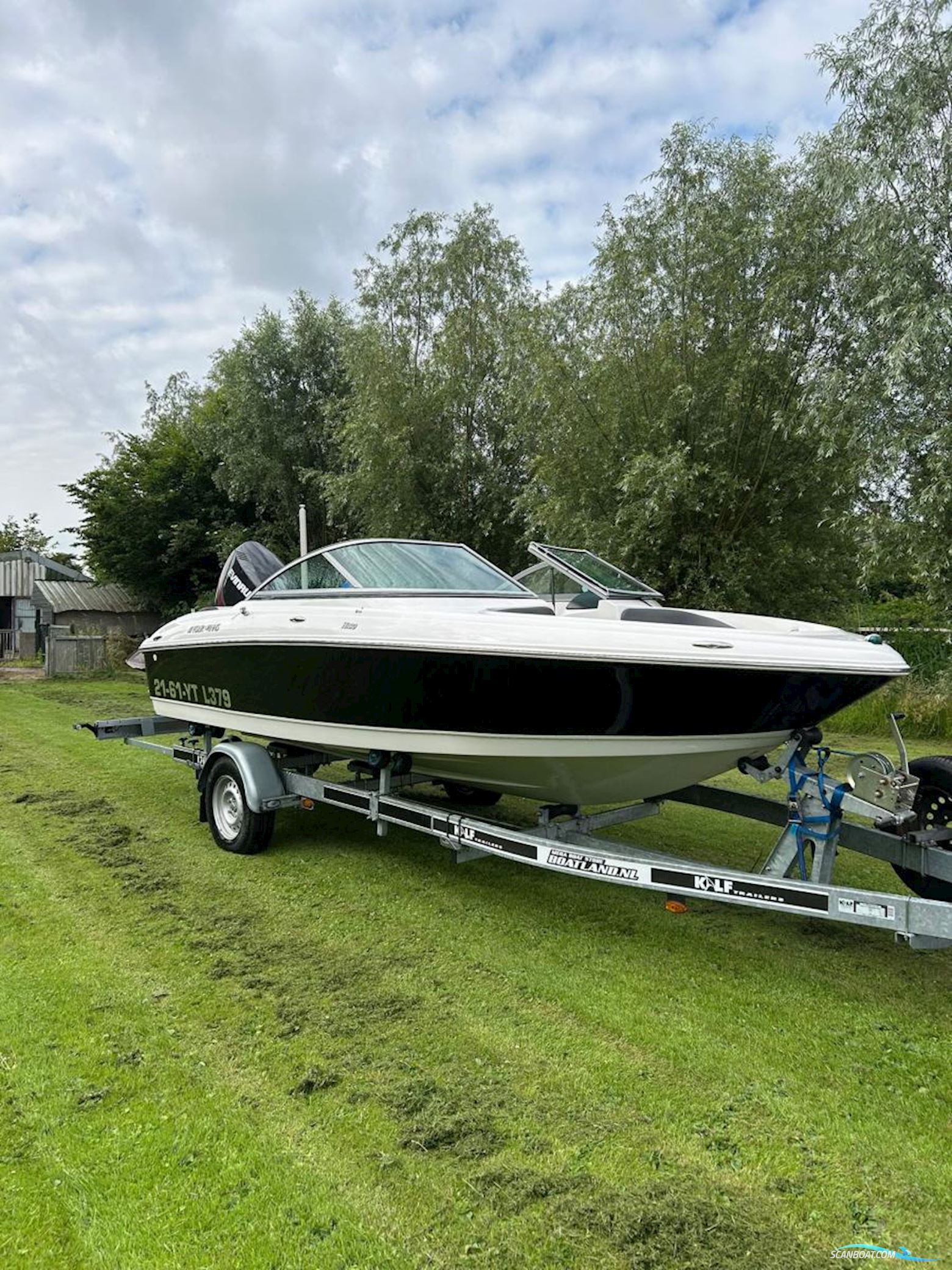 Four Winns H180 Bowrider Outboard
