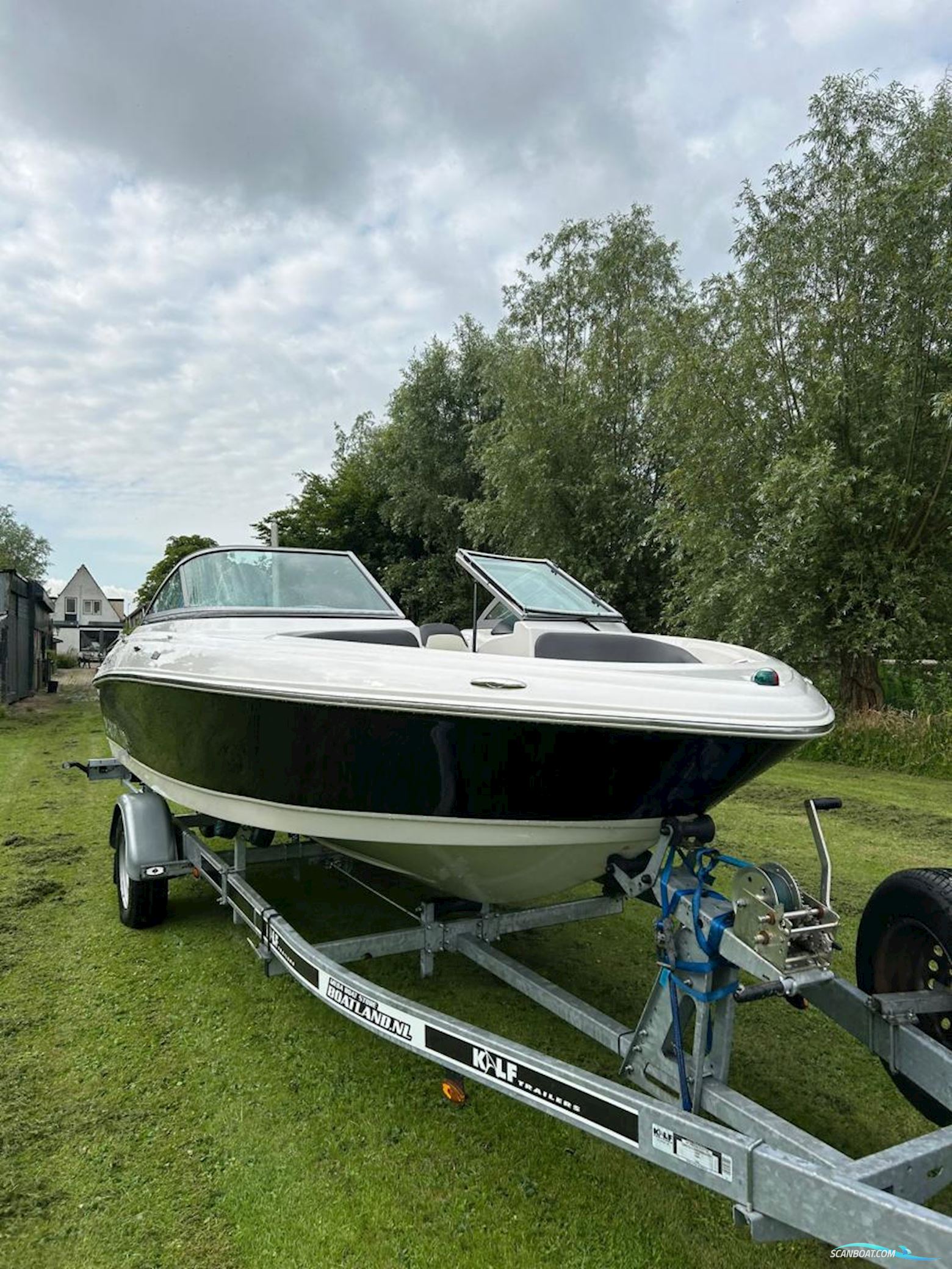 Four Winns H180 Bowrider Outboard