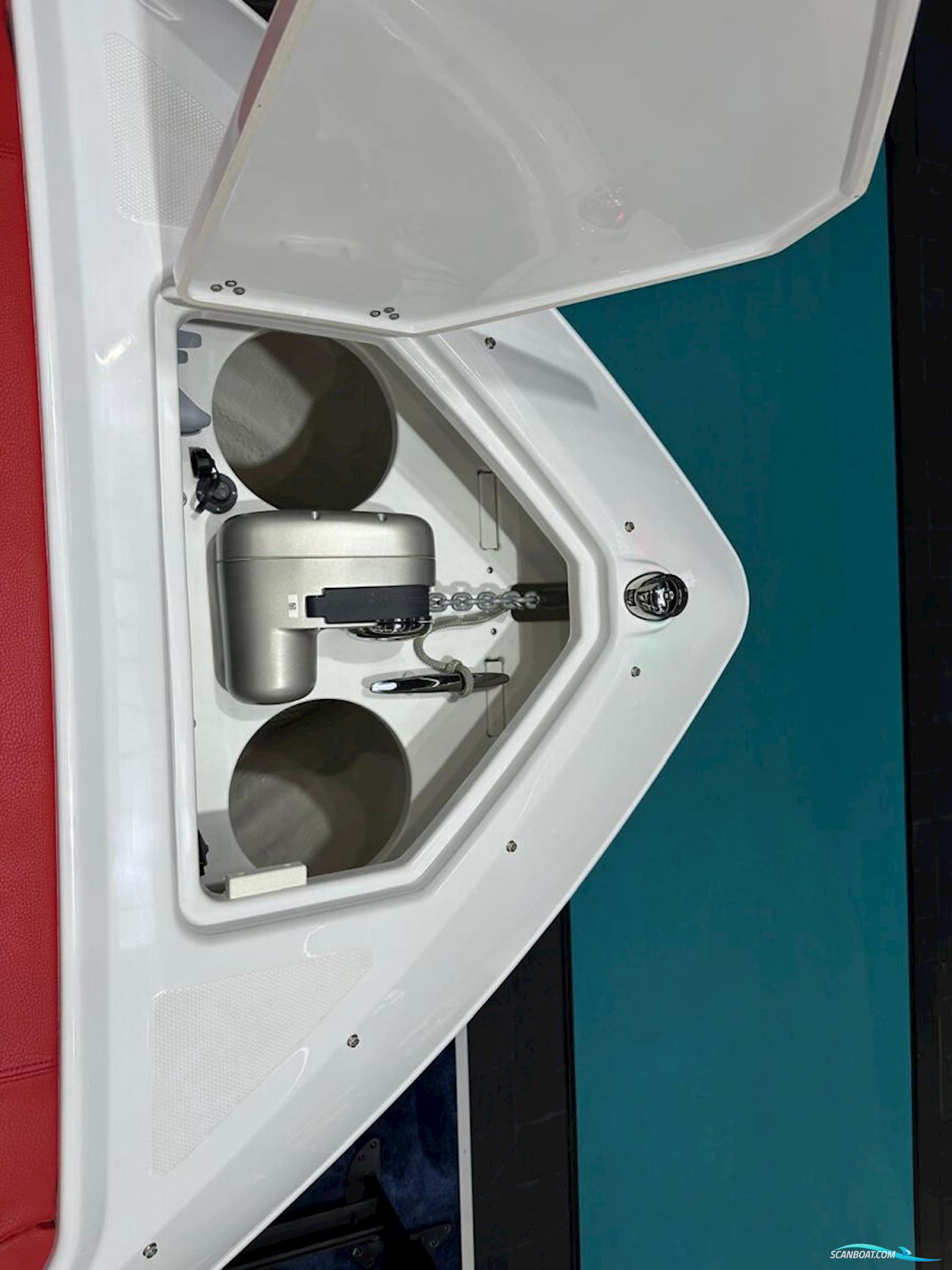 Four Winns H9 Bowrider