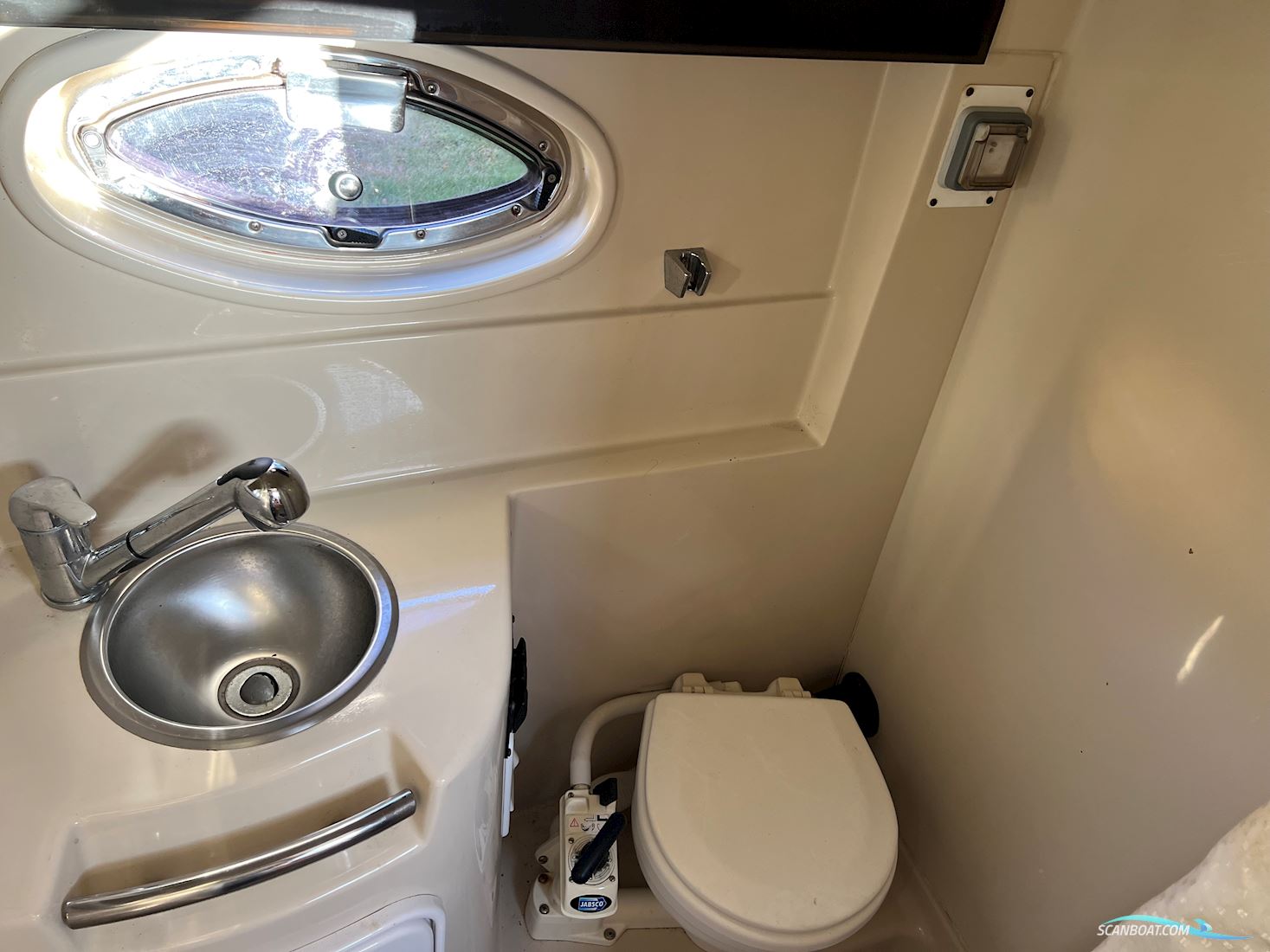 FOUR WINNS V285