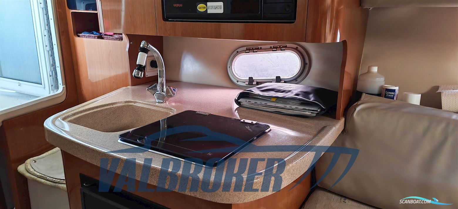 Four Winns Vista 248