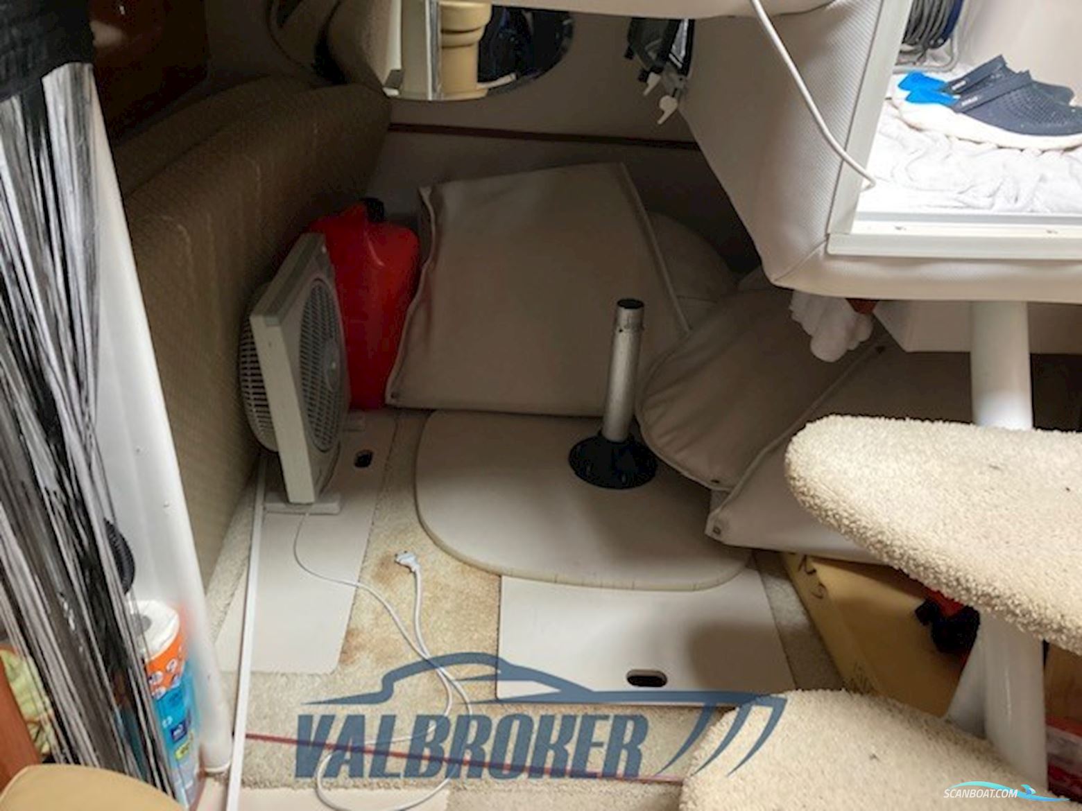 Four Winns Vista 288