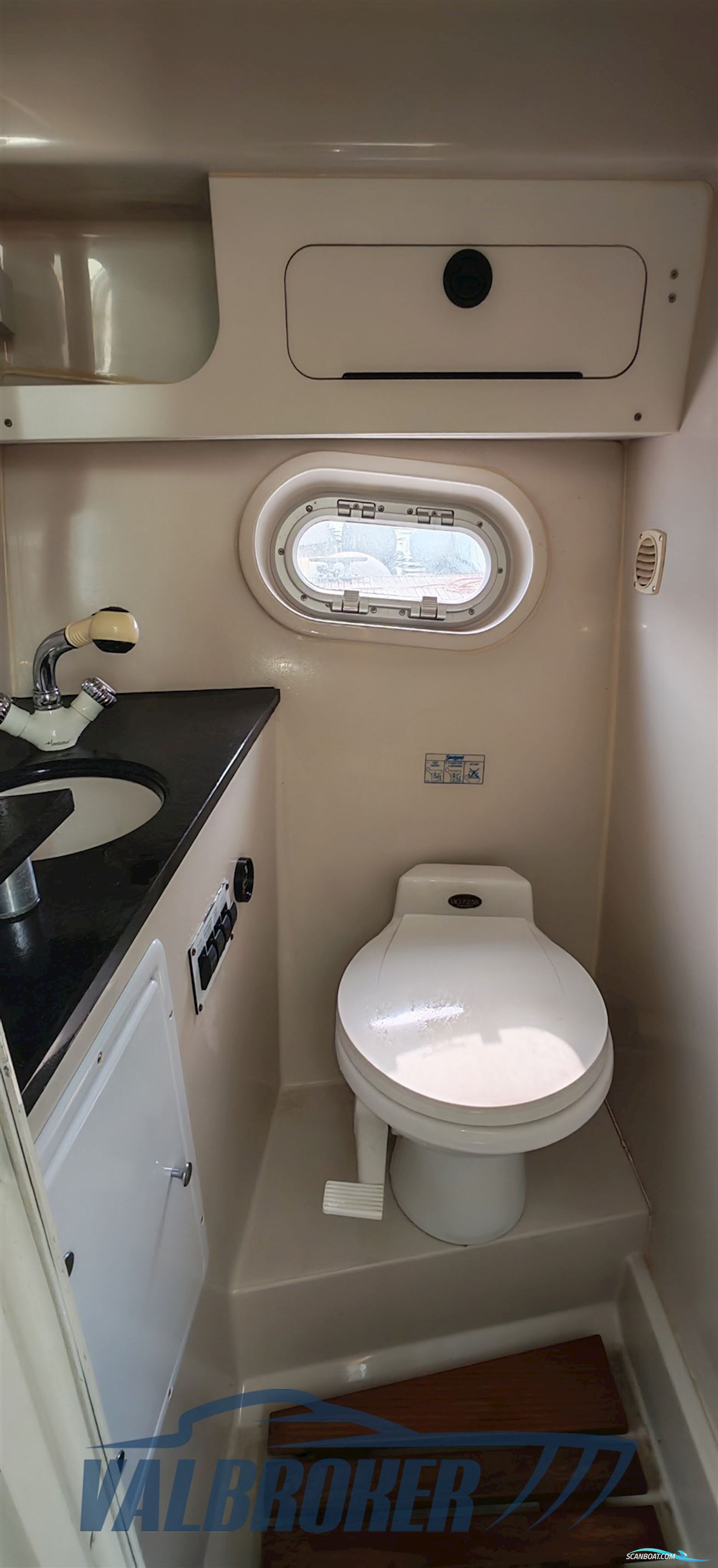 Four Winns Vista 298