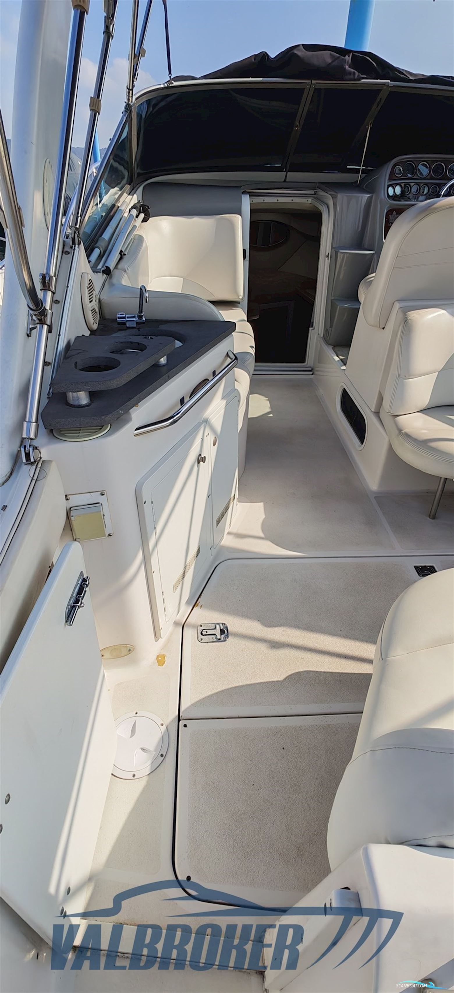 Four Winns Vista 298