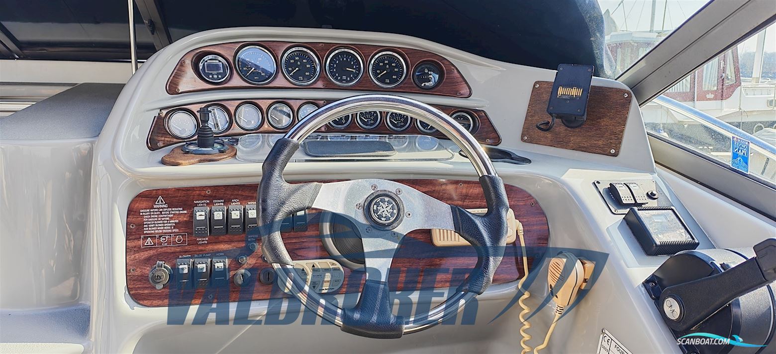 Four Winns Vista 298