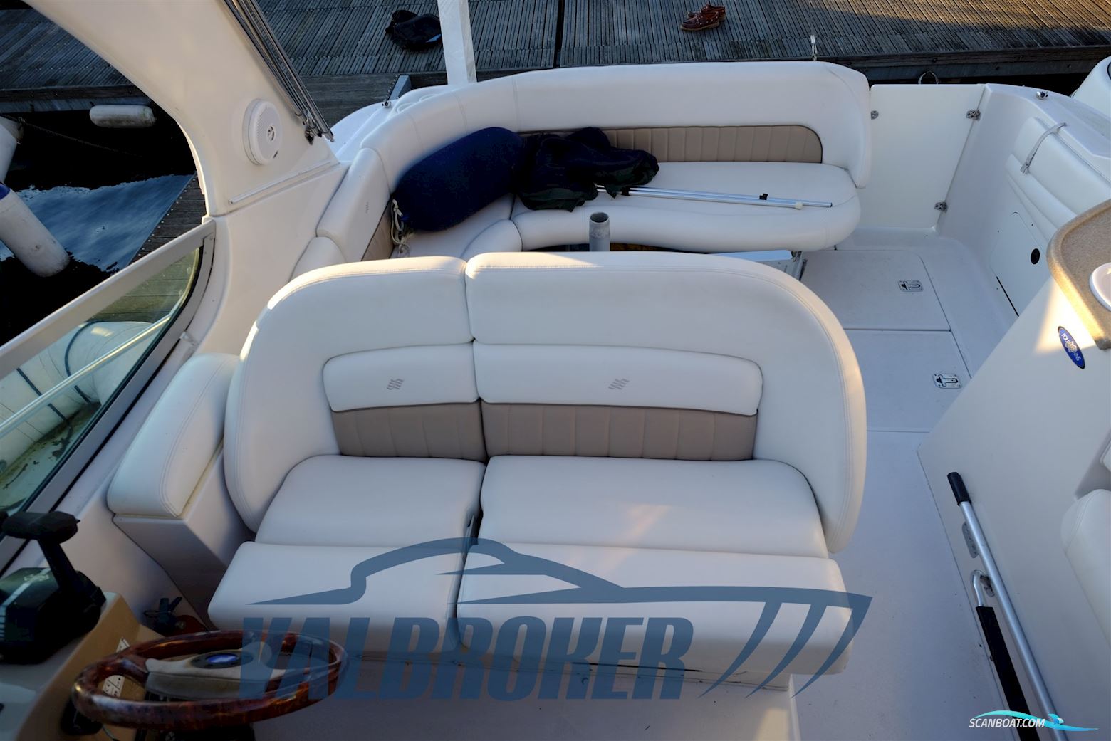 Four Winns Vista 328