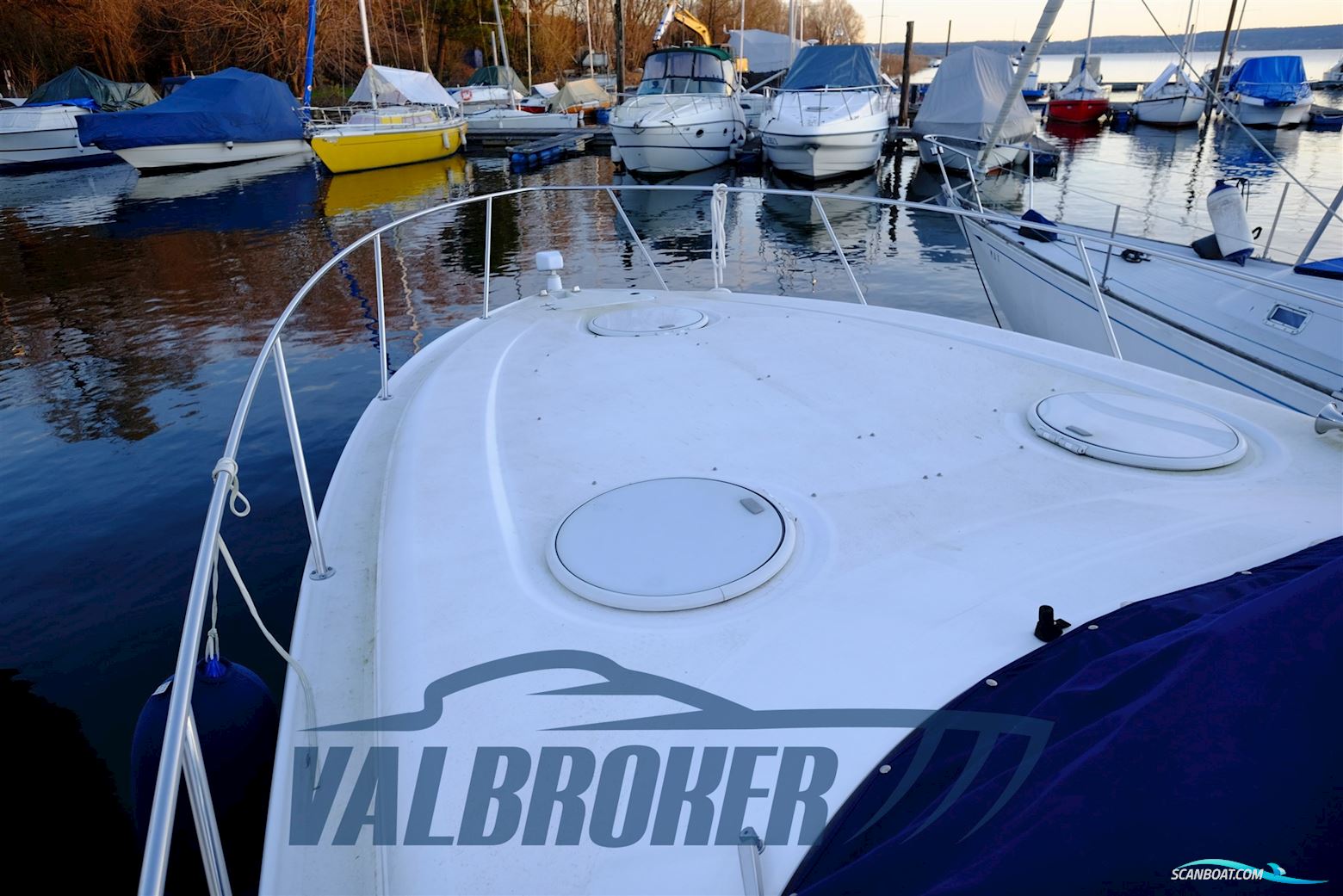 Four Winns Vista 328