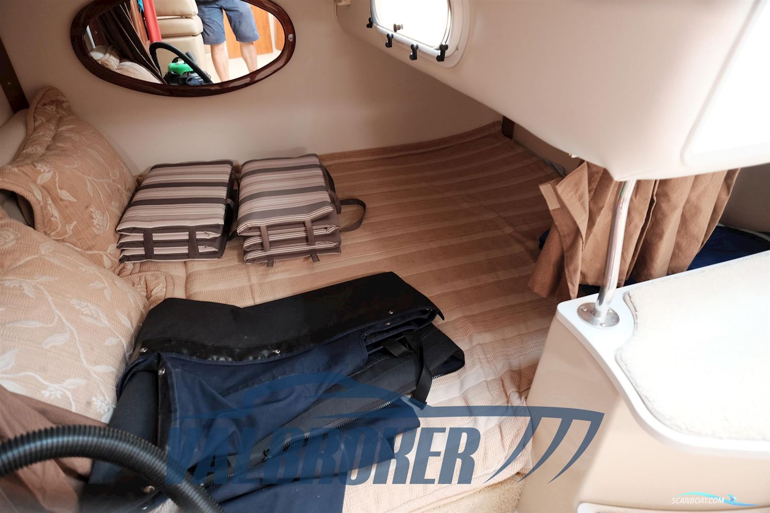 Four Winns Vista 328