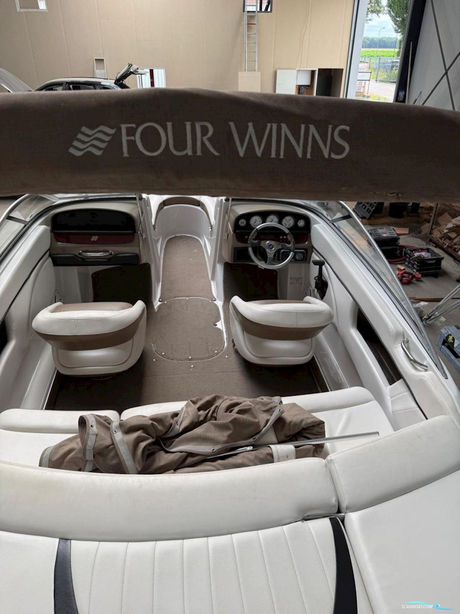 Fourwinns H200