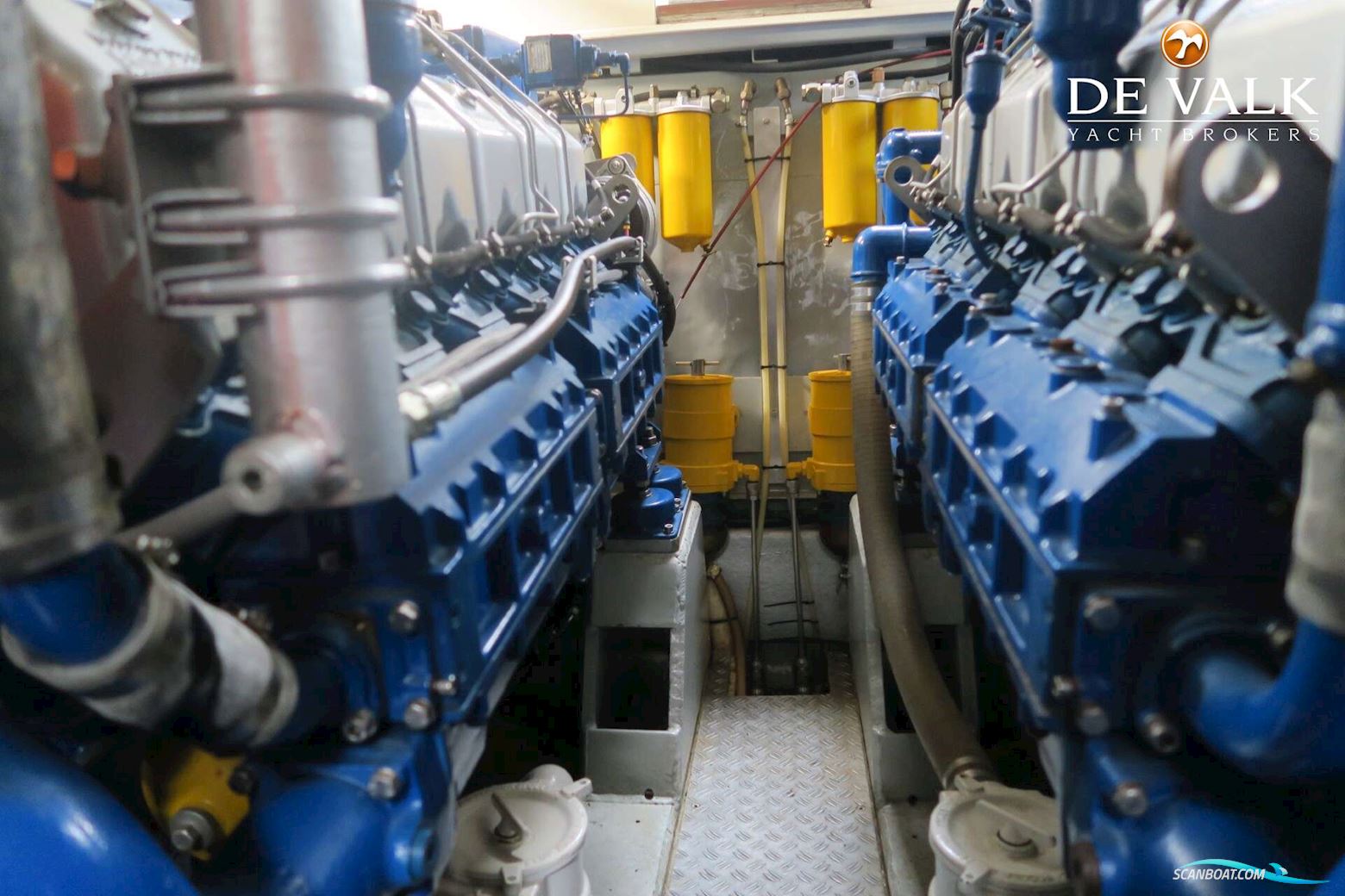 France Offshore Marine 50 Force 10